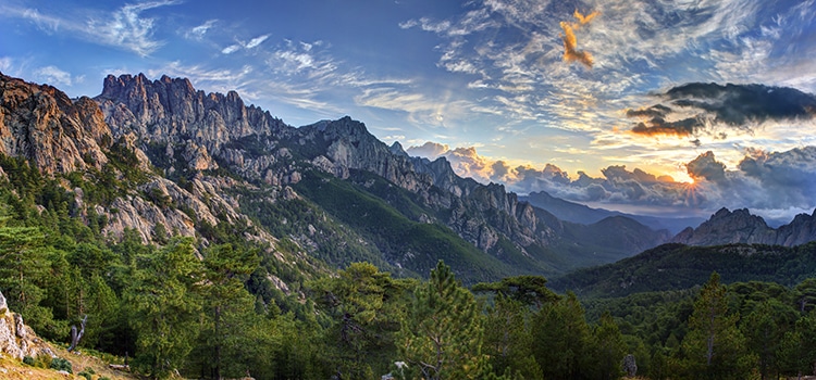 Les Aiguilles de Bavella en Corse du Sud