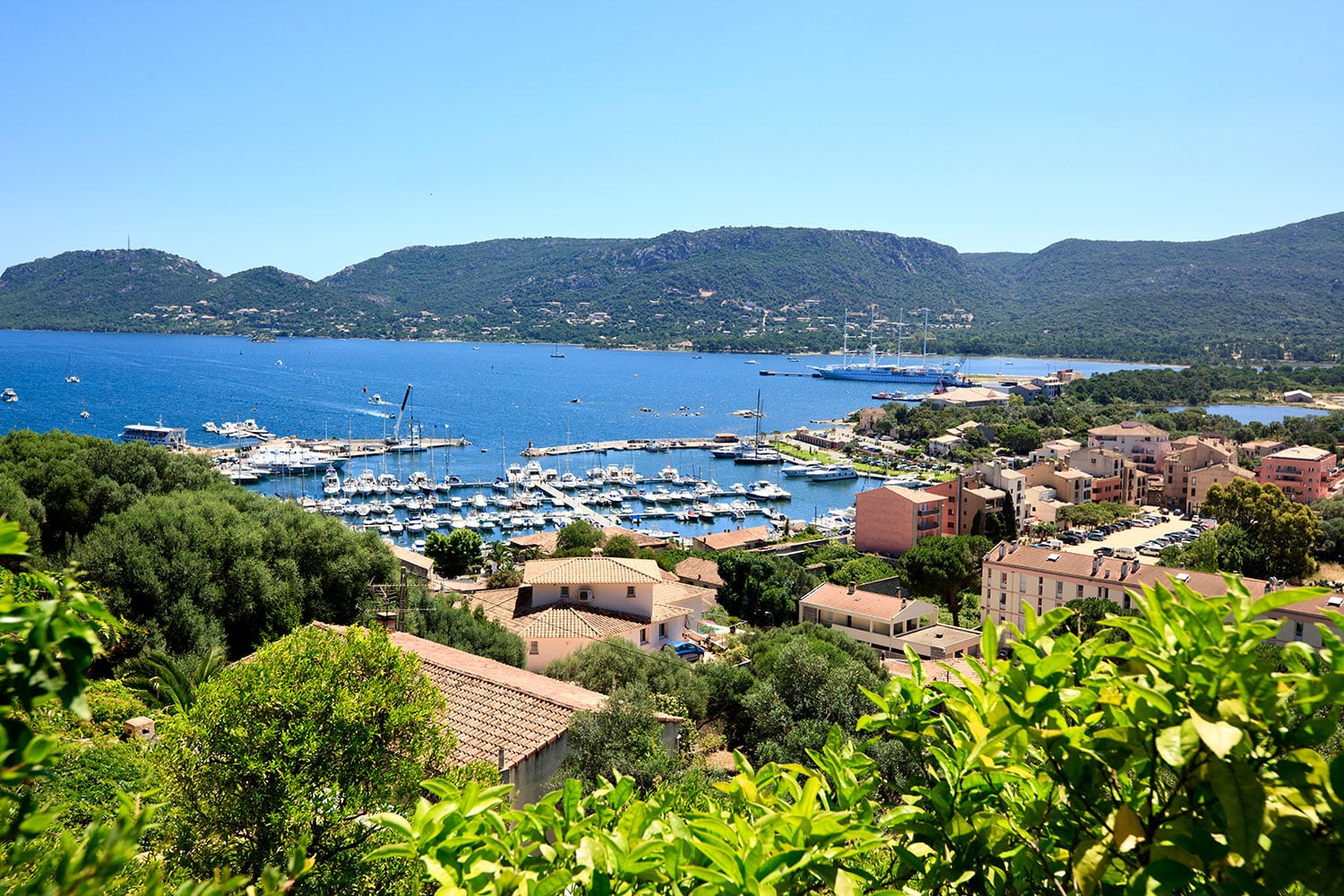 Le Port de Porto-Vecchio en Corse du Sud